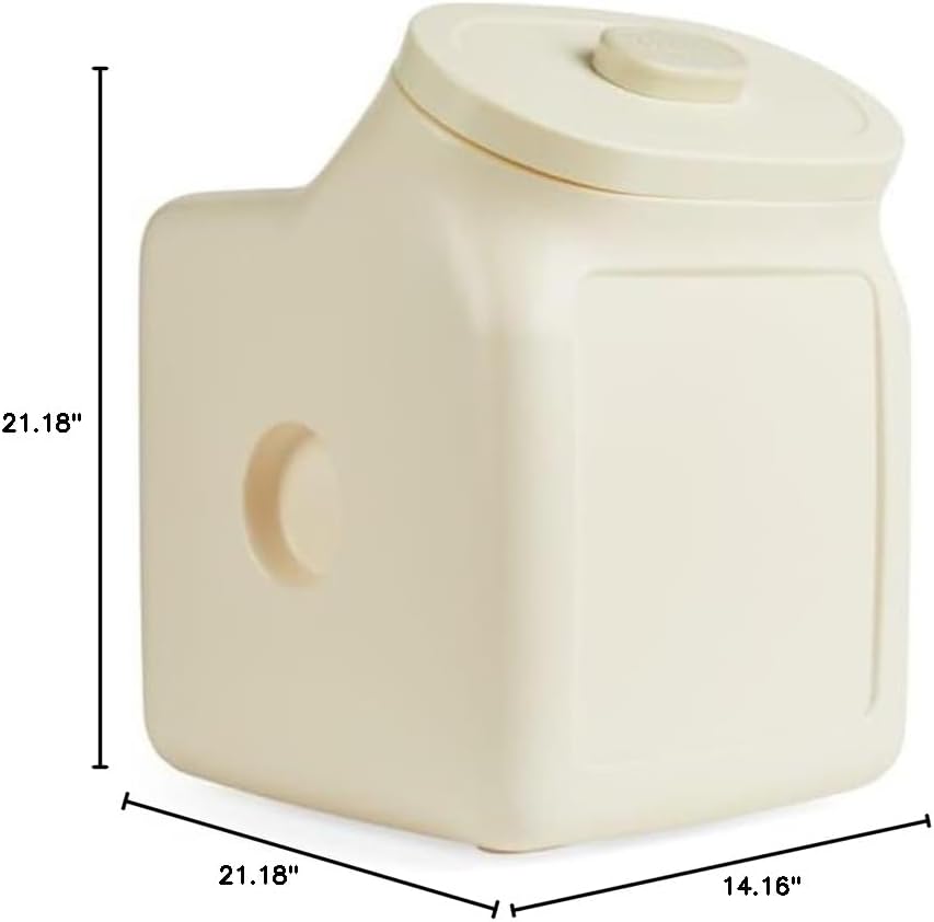 Reddy by Petco White Airtight Food Storage Container for Dogs Medium 25 lbs.