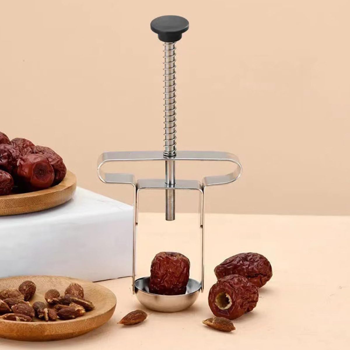 Manual Cherry Pitter Red Date Core Remover Stainless Steel Kitchen Fruit Pit Remover Tool for Home Cooking and Baking