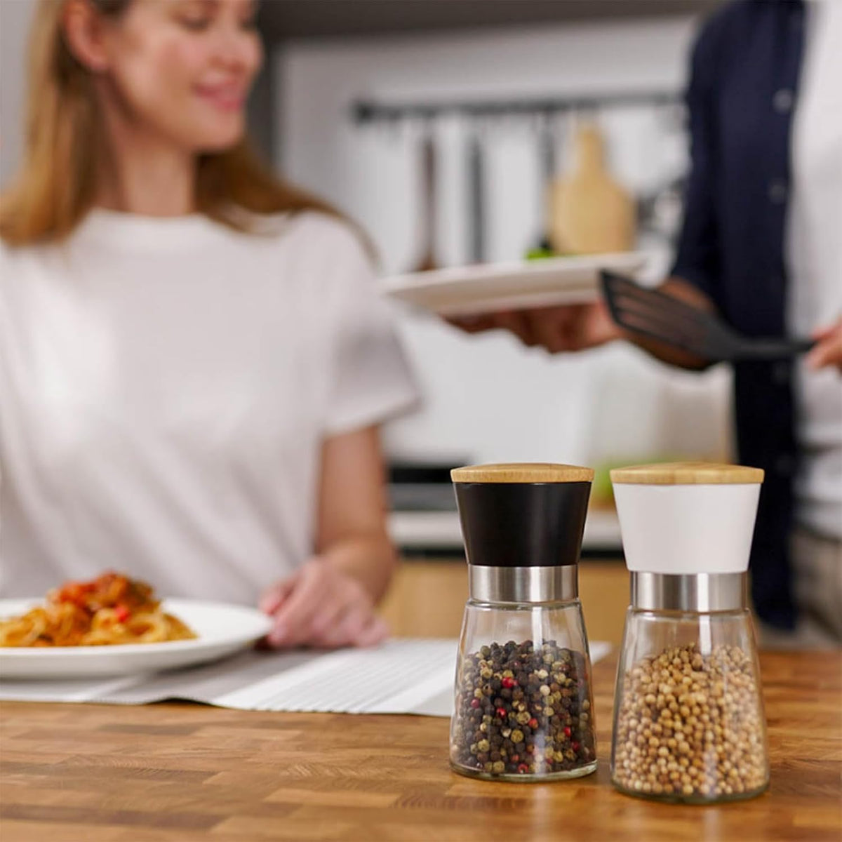 Vucchini Salt and Pepper Grinder Set with Bamboo Lid
