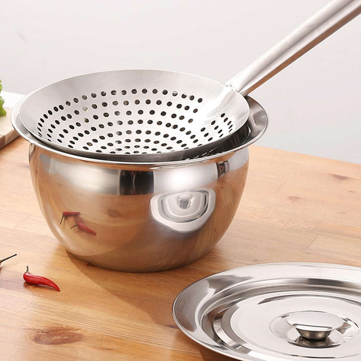 Cabilock Stainless Steel Skimmer Spoon, 17.12 Inch Fine Mesh Slotted Strainer with Long Handle for Frying, Hot Pot, Pasta, Dumplings and Kitchen Cooking