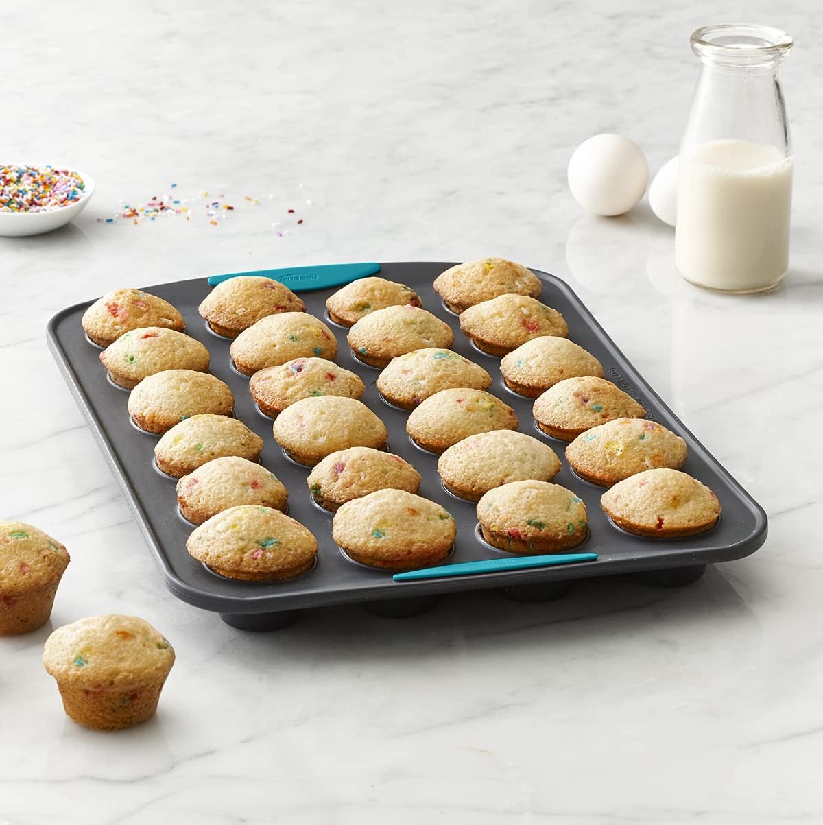 Trudeau Silicone Muffin Pan, 12 Cavities, Fuchsia (Model: 05115197KR)