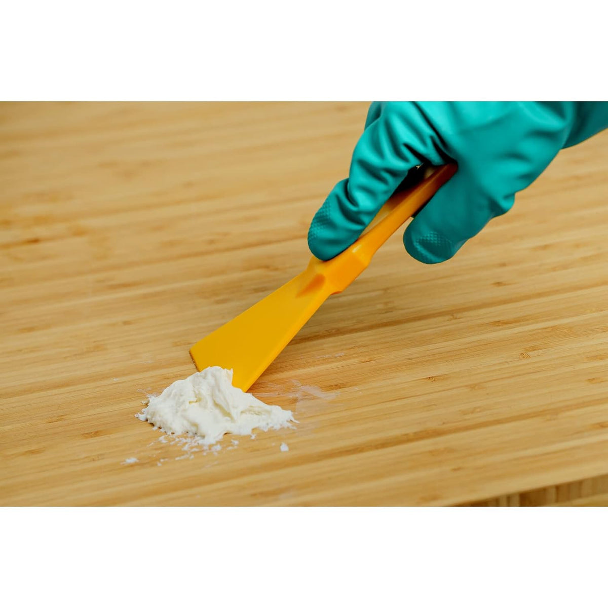 SPARTA Polypropylene Scraper Tool Food Safe Scraper for Removing Caked-On Residue in Commercial Kitchens, Plastic, 7.82 x 3 Inches, White