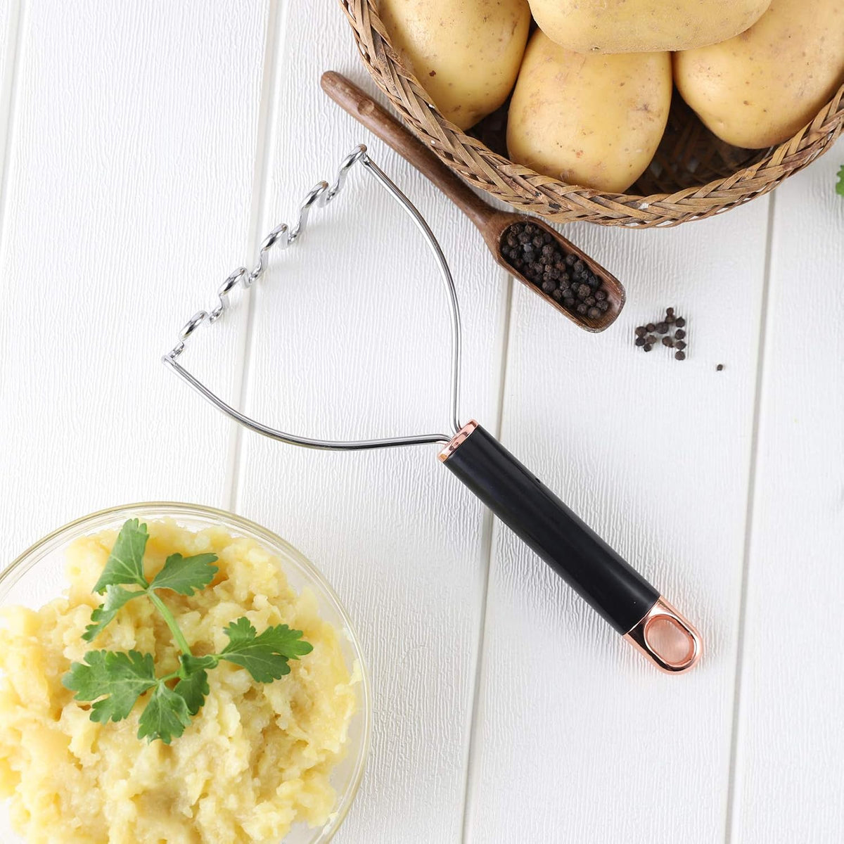 Potato Masher, Large Heavy Duty Stainless Steel Mashed Potato Masher Kitchen Tool, Professional Metal Wire Smasher for Bean, Avocado, Vegetable-10.24 inch (Silver)
