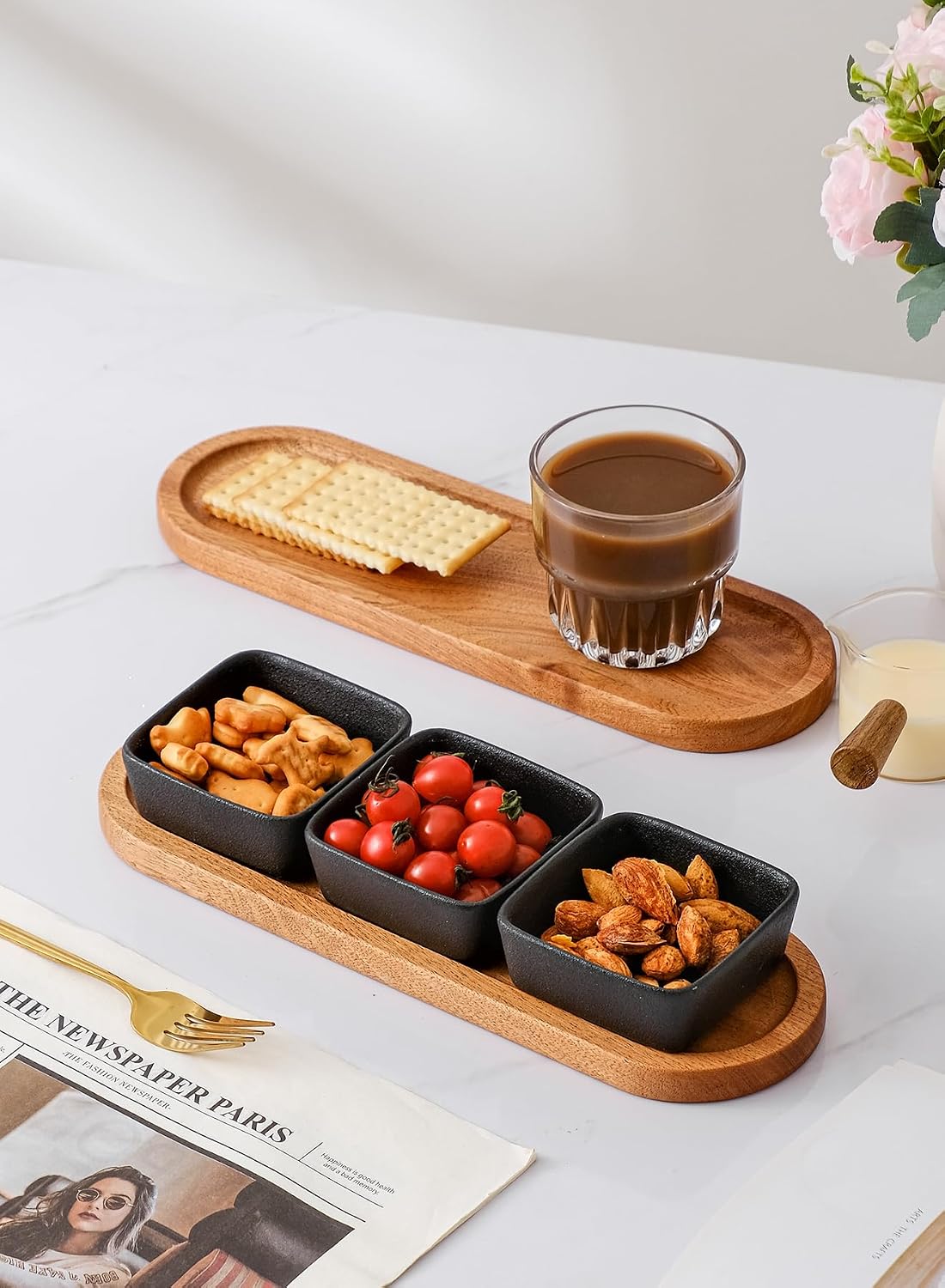 Chip and Dip Serving Set, Ceramic Dipping Sauce Bowls with Wooden Tray, 3.5 inch Side Dishes Set of 3 for Entertaining, Party, Buffets, Appetizers, Snacks and Sushi, Blue