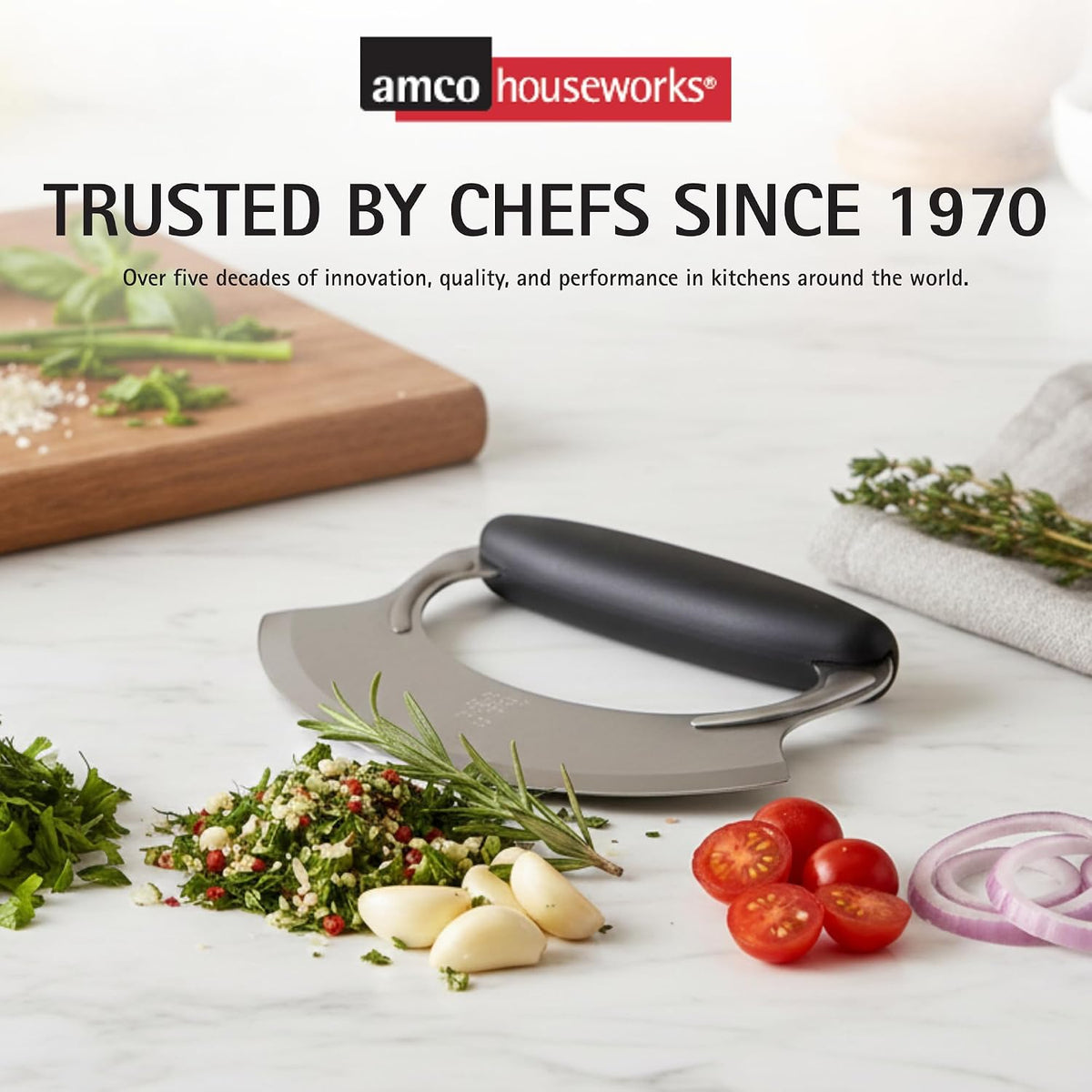 Amco – Mezzaluna with Silicone Handle – Black