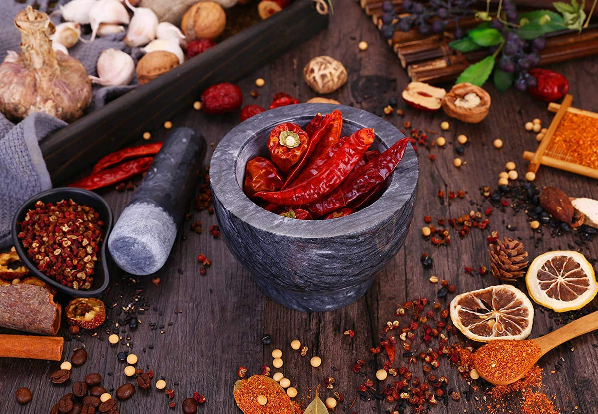 Mortar and Pestle Set Polished Natural Marble Guacamole Molcajete Bowl, Spices Grinder with Silicone Pad, Stainless Steel Spoon and Brush, 300ml Capacity Crusher(Medium, Dark Gray)