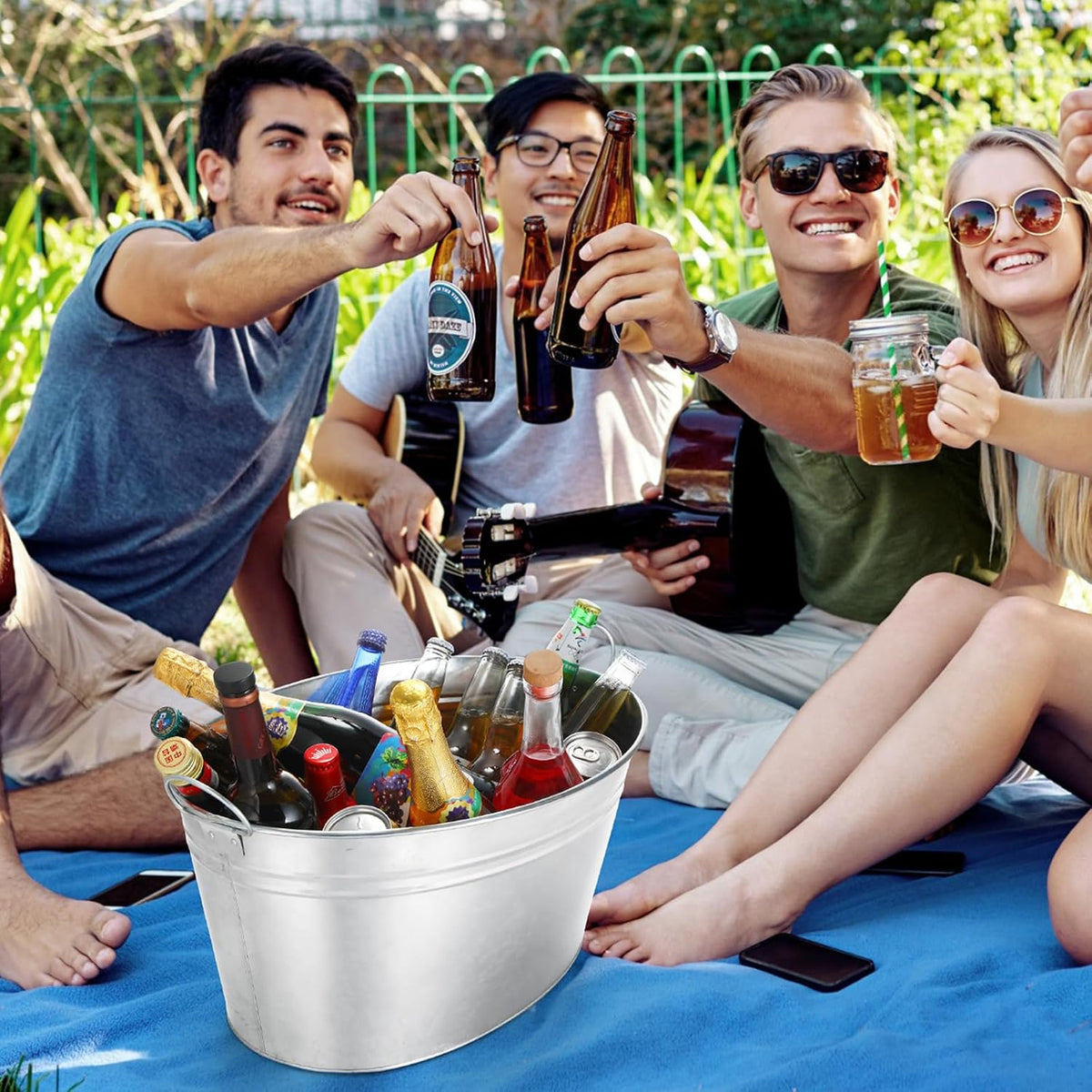 Ziliny 2 Pcs 6.3 Gallon Galvanized Beverage Tubs Large Drink Buckets for Parties Insulated Metal Ice Bucket with Handles Rustic Storage Container for Parties Beer Drinks, Silver