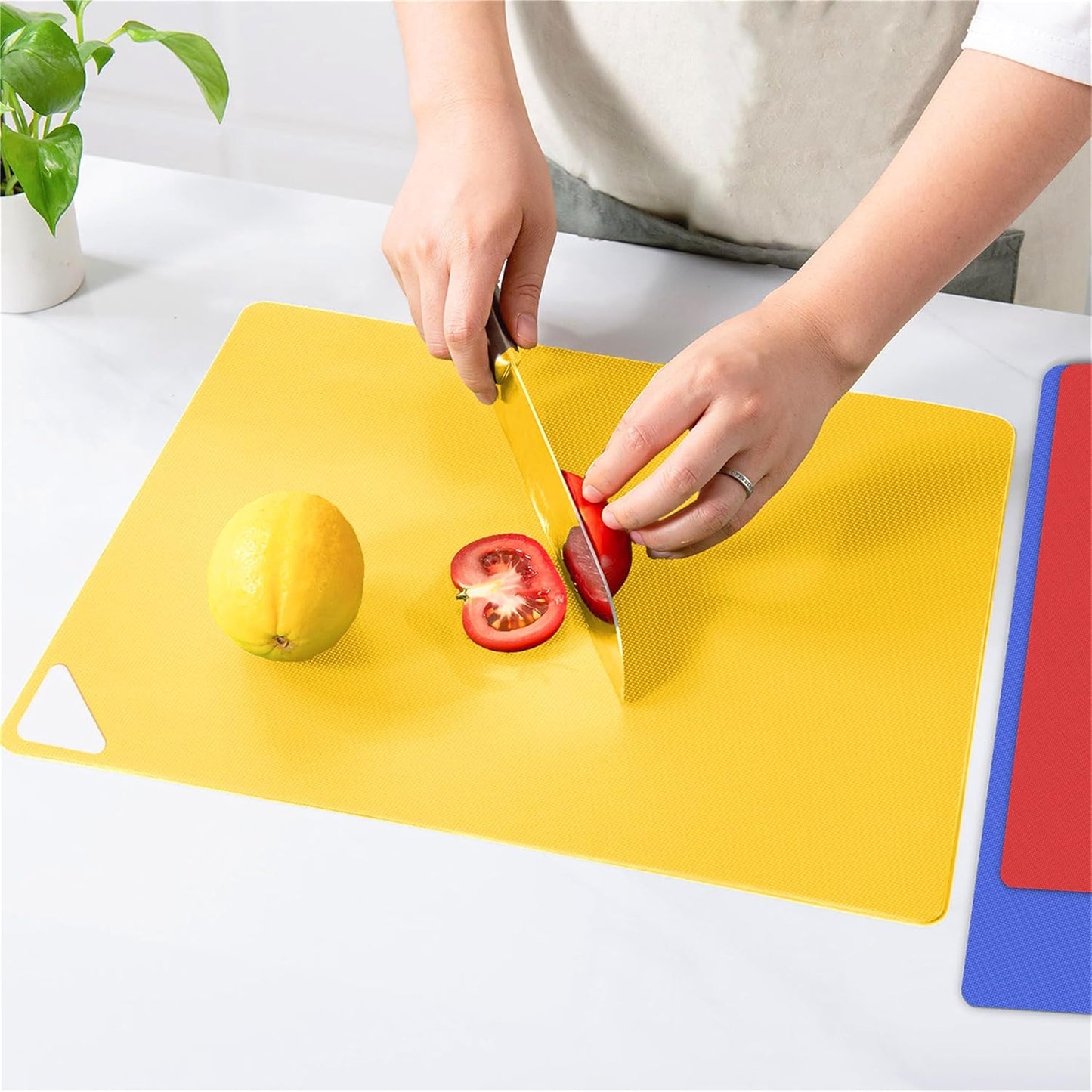 WK Flexible Plastic Cutting Mats for Kitchen Set of 3, Non Slip Cutting Mat, Thin Cutting Sheets, BPA Free, Dishwasher Safe, Multi Sizes, Multi Colors