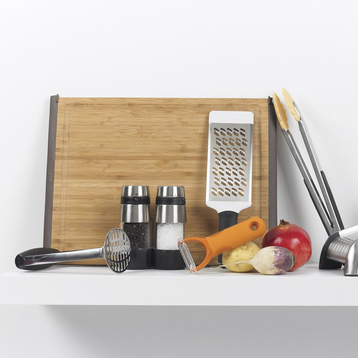 OXO Good Grips Accent Mess-Free Salt Grinder
