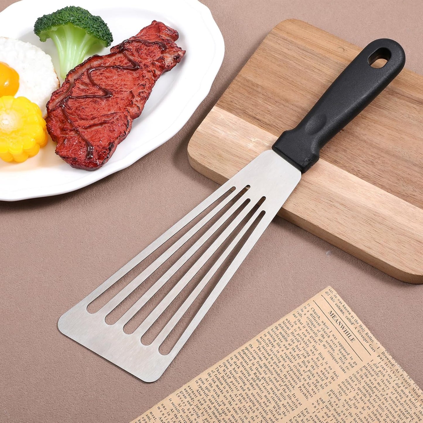 Fish Spatula Stainless Steel Thin Metal Turner Fish Spatula 12.4” Spatulas Flexible Non-Slip Ergonomic Handle Slotted Spatulas for Outdoor Grilling Daily Barbeque Black