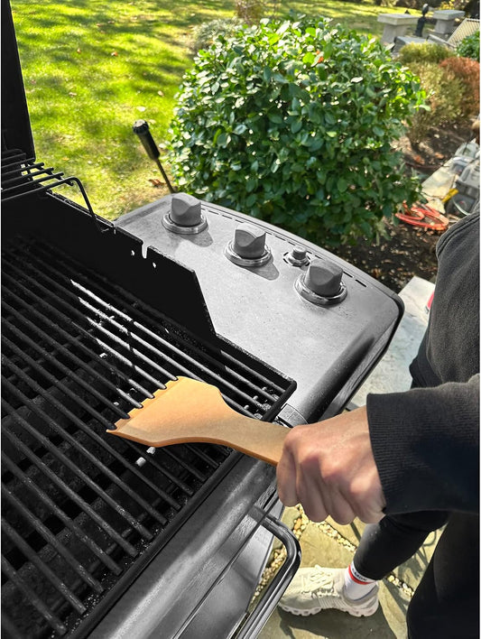 Outset Verde Wooden Grill Scraper, Small Grate Cleaner, No Grooves