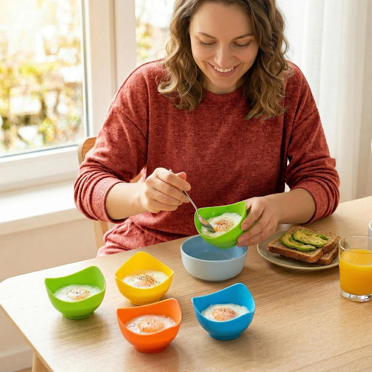 Silicone Egg Poacher Cups, 4 Pack with Stable Ring Base