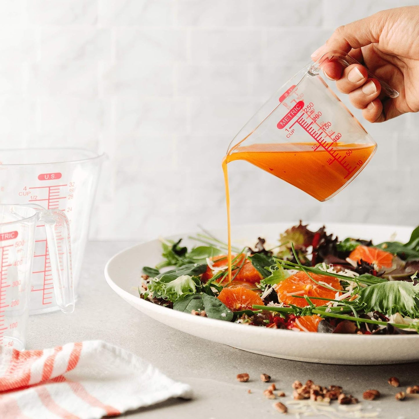 Chef Pomodoro 3-Piece Liquid Meausuring Cups Set - Ml and Oz Measuring Cup