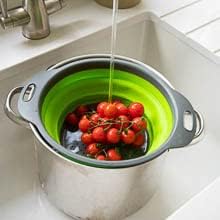 Set of 2 Collapsible Colander made of Silicone, Food-Grade, Perfect for Draining Pasta, Vegetables and Fruits (Green)
