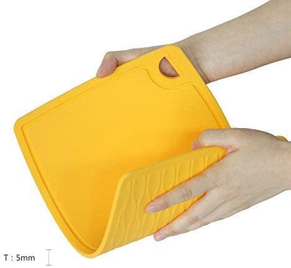 Liflicon Thick Cutting Boards for Kitchen Silicone Chopping Board Set of 2 Mid 12.6'' x 9.1”,Mini 9.1”x7.1” Non-slip Deep Drip Juice Groove Easy Grip Handle,Dishwasher Safe-Red
