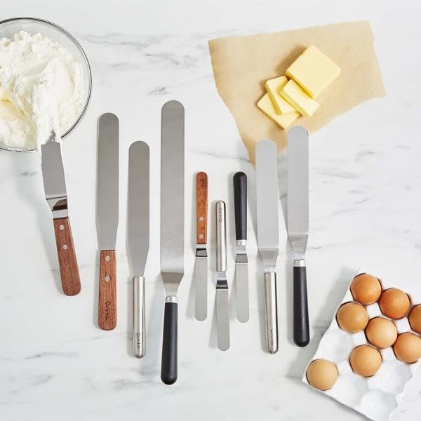 Sur La Table Offset Wood-Handle Icing Spatula