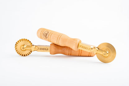 La Gondola Set of 2 Homemade Pasta Cutters - Festooned & Smooth Wheels | Making Tools for Home & Business | Brass & Natural Wood | Easy to Use Cutting Tools | Ravioli Cutters Made in Italy