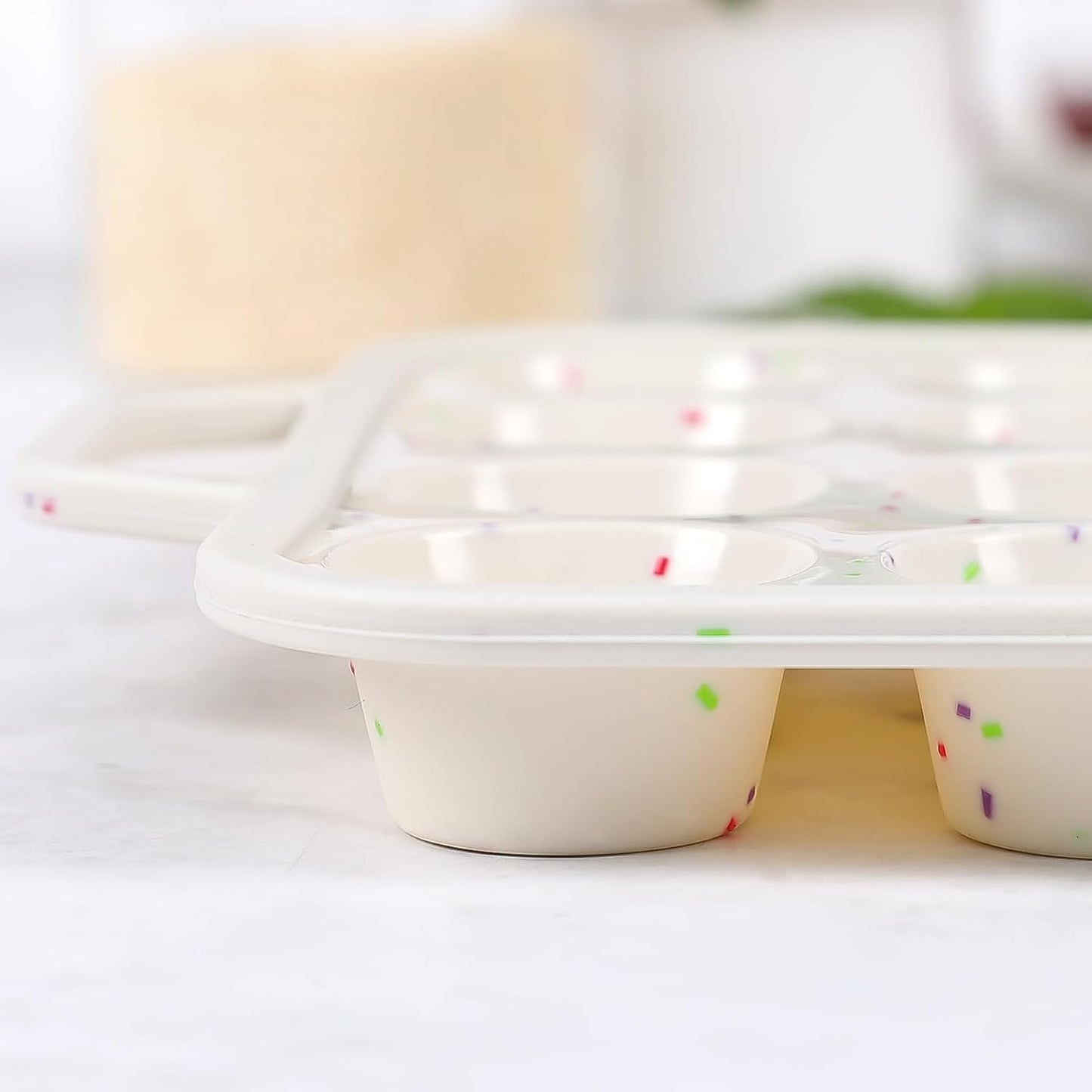 Vinino 2Pack Silicone Muffin Pan for Baking with Metal Reinforced Frame, 12 Cup Regular Size Cupcake Pan, BPA Free Silicone Muffin Tray, Cupcake Baking Pan Bite Molds for Oven Dishwasher Safe