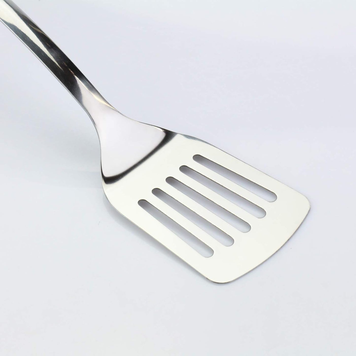 Stainless Steel Slotted Turner Spatula, Metal Spatula for Cast Iron & Stainless Steel Pans, Thin Edge Kitchen Turner for Eggs, Pancakes, Burgers, Dishwasher Safe