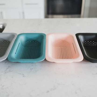 Collapsible Multi-purpose Colander - Over the sink strainer basket - Wash, Drain and Dry - Extendable 14.5-19.5 in -Teal