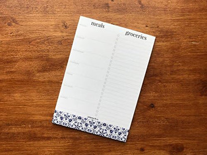 Weekly Magnetic Meal Planner Notepad By Julianne & Co - Food Planning Organizer And Grocery List Pad, 52 Premium A5 Pages, with Tear Away Perforated Shopping List (Blue China Print WITH Fridge Magnet)
