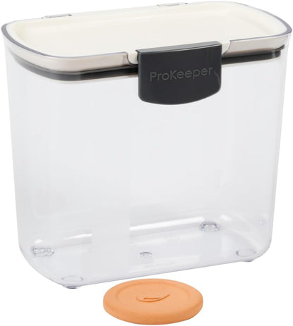 ProKeeper Flour Storage Container, 4-Quart, BPA-Free Plastic, Dishwasher Safe