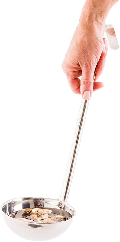 Restaurantware 16 oz Stainless Steel Serving Ladle
