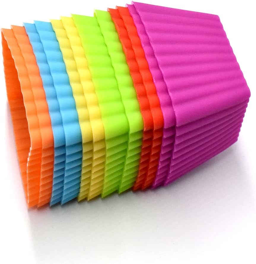 12PCS Silicone Mini Reusable Muffin Baking Cup Small Cupcake Holders Random Color Silicone Cupcake Liners Pastry Dessert Cups Nonstick Liner Molds for Making Muffin Chocolate Bread(Square)