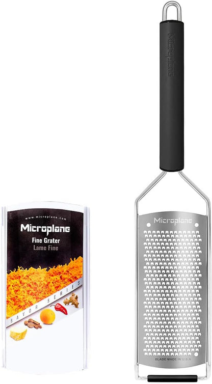 Microplane Savor Series Kitchen Grater Fine in Black for Hard Cheese Parmesan, Citrus Lemon, Orange, Lime, Ginger, Nutmeg, Cinnamon, Garlic, Chili, Chocolate - Stainless Steel Grater Made in USA