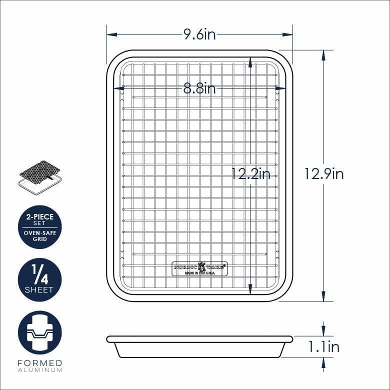 Nordic Ware Naturals Quarter Sheet with Lid