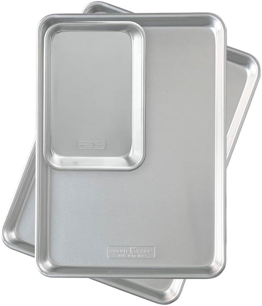 Nordic Ware Naturals Half Sheet Set - USA Made Aluminum Commercial Quality Sheet Pan for Baking or Roasting, Encapsulated Galvanized Steel Rim Prevents Warping, 2pk Half + Lid