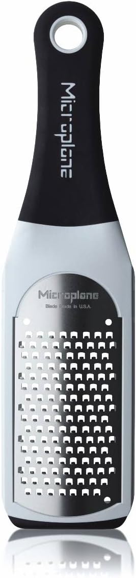 Microplane Artisan Series Cheese Grater and Zester (Coarse, Green)