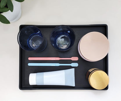White Serving Tray (13.5 x 9.6 inch) for Serving Accessory, Elegant & Stackable Plastic Tray for Spa, Coffee, Drinks, Tea, Bar, Party, Seasoning, Perfume and Display Use.