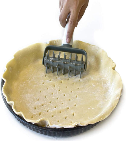 Kakalote Pizza Dough Docker Pastry Roller with Spikes Black