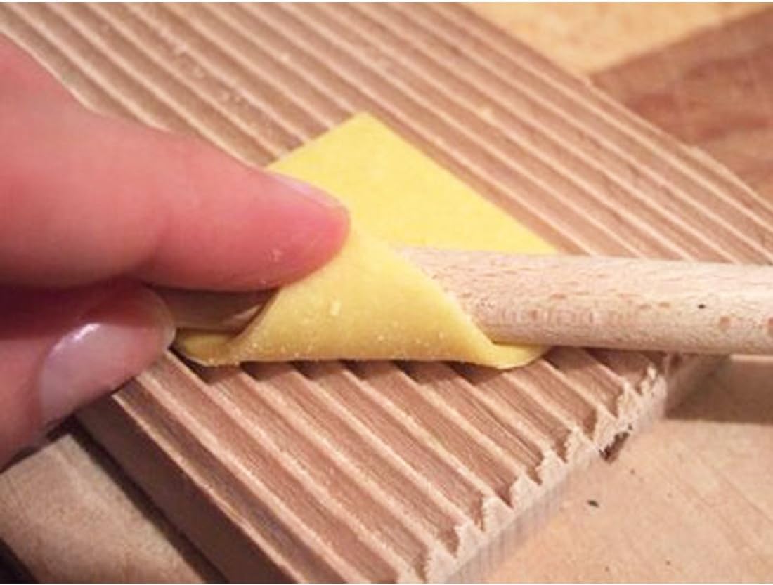 Eppicotispai Garganelli and Gnocchi Stripper with Paddle, Natural Beechwood, Brown