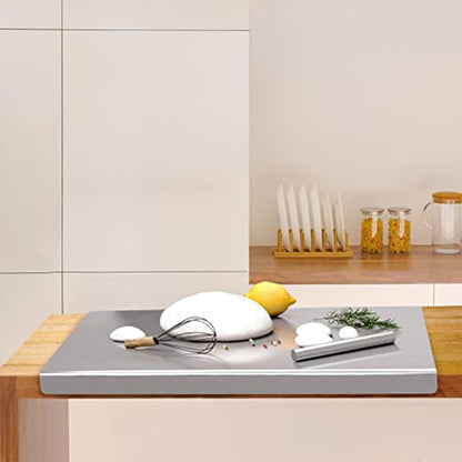 316 Stainless Steel Cutting Mat with Raised Lip and Non Slip Silicone Pad for Kitchen Countertop Chopping Meat Slicing Fruit Dicing Vegetable Easy Cleaning 300 * 400 * 1.5mm 316 stainless steel