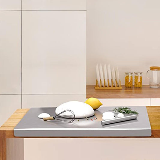 316 Stainless Steel Cutting Mat with Raised Lip and Non Slip Silicone Pad for Kitchen Countertop Chopping Meat Slicing Fruit Dicing Vegetable Easy Cleaning 300 * 400 * 1.5mm 316 stainless steel