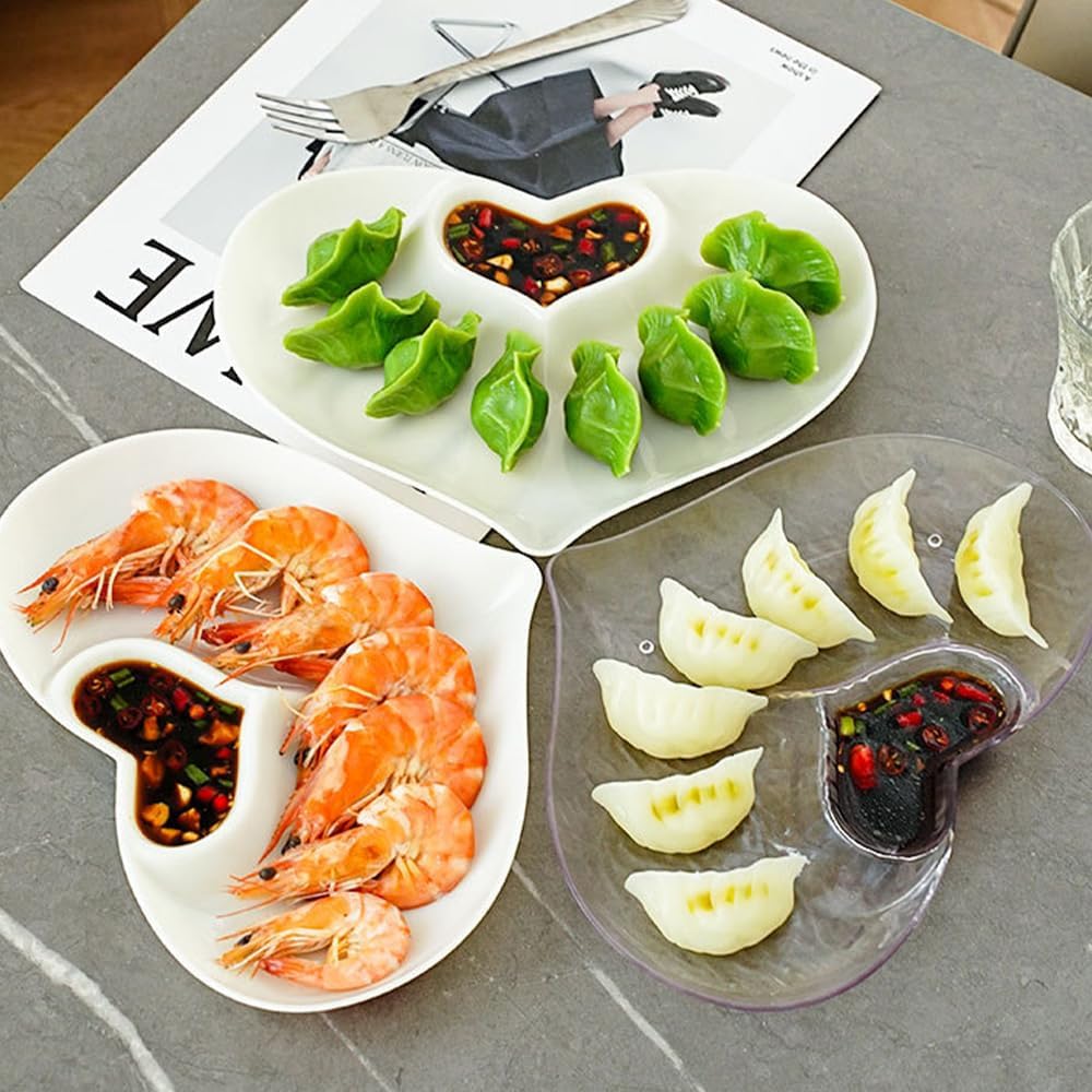 OULIGET Heart Chip Dip Serving Platter Set,Plastic Dumpling Plates with Sauce Compartment,Divided Snack Serving Dishes for Appetizer Sushi Taco Salsa Charcuterie,2 Pieces,White and Transparent