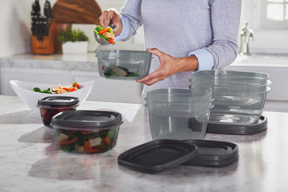 Rubbermaid EasyFindLids Meal Prep Containers 5.1 Cup Red