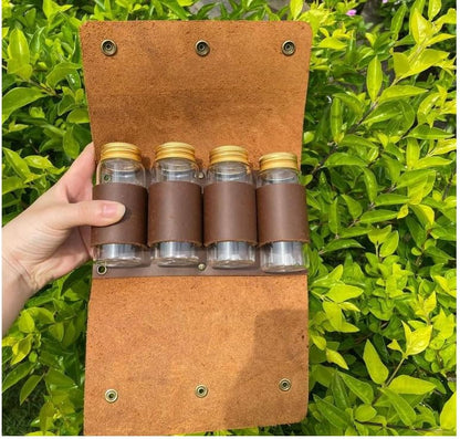 Outdoor Spice Bottle Set Portable Camping Picnic Seasoning Spices Bottle Storage Bag with 4 Cans Condiment Jar Cruet Holder