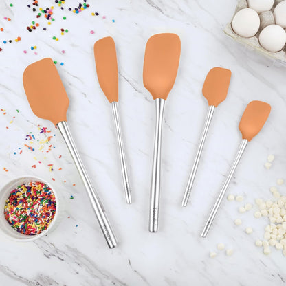 Tovolo Flex Core 5 Piece Silicone Spatula Set Heat Resistant All Silicone Utensils Include Non Stick Spatula Spoonula Jar Scraper, Dishwasher Safe BPA Free Spatulas for Baking Mixing, White