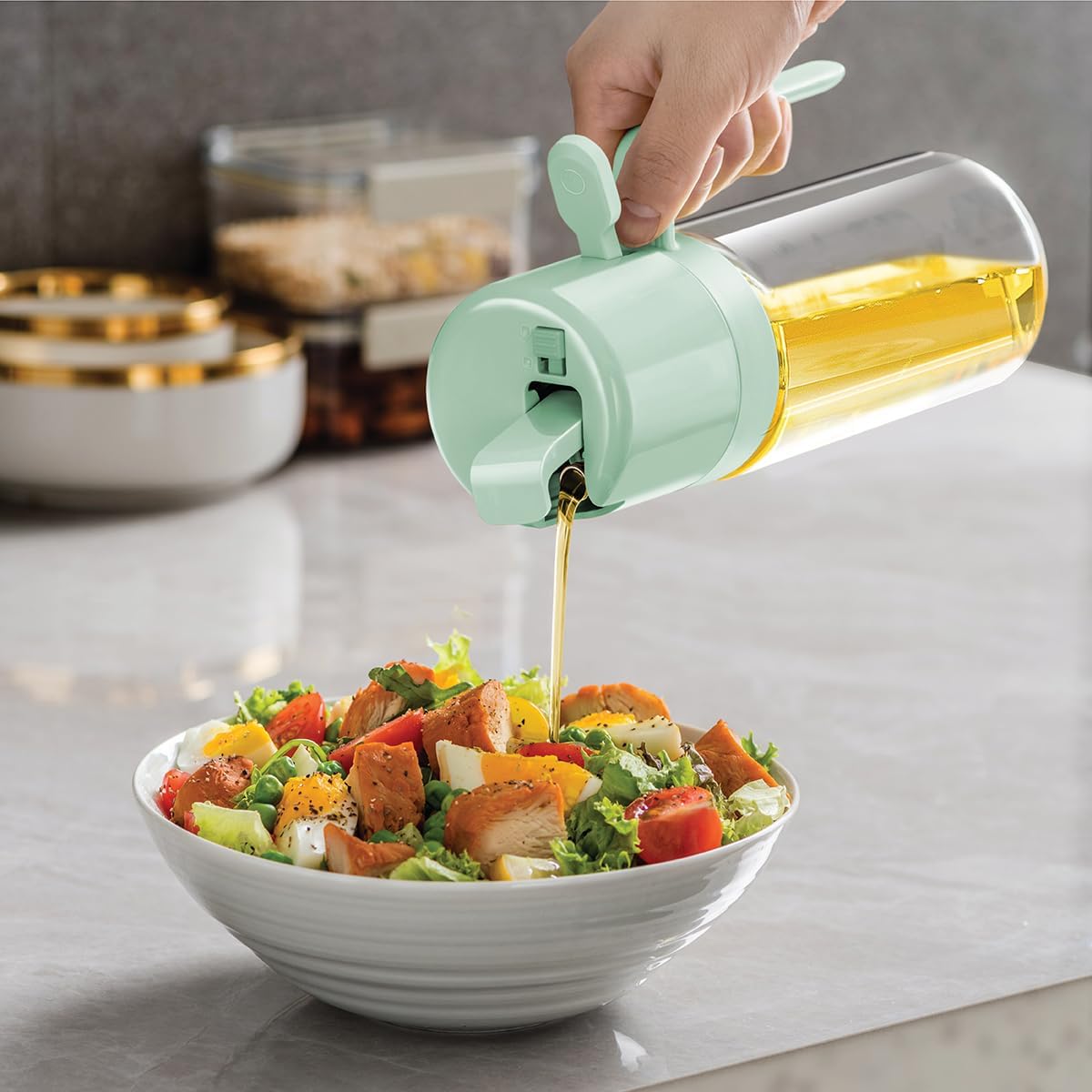 Glad 2 in 1 Oil Dispenser, 18.6oz/550ml - Olive Oil Sprayer for Cooking, Pouring Salad Dressing, and Grilling - Kitchen Gadget with Refillable Glass Bottle, Handle, and Mist or Pour Options - Rust