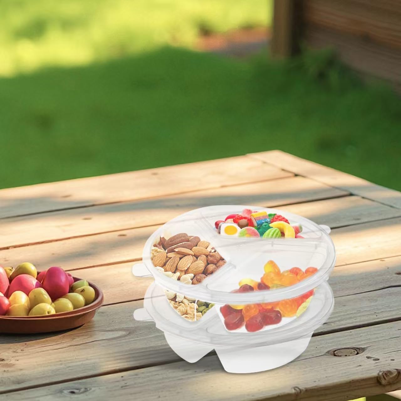 Three Compartment Snack Box With Lid,Snack Trays,Dip Container to Go,Reusable Snack Container,Disposable Box to Grab and Go with Prep For Adults.（10Pcs）