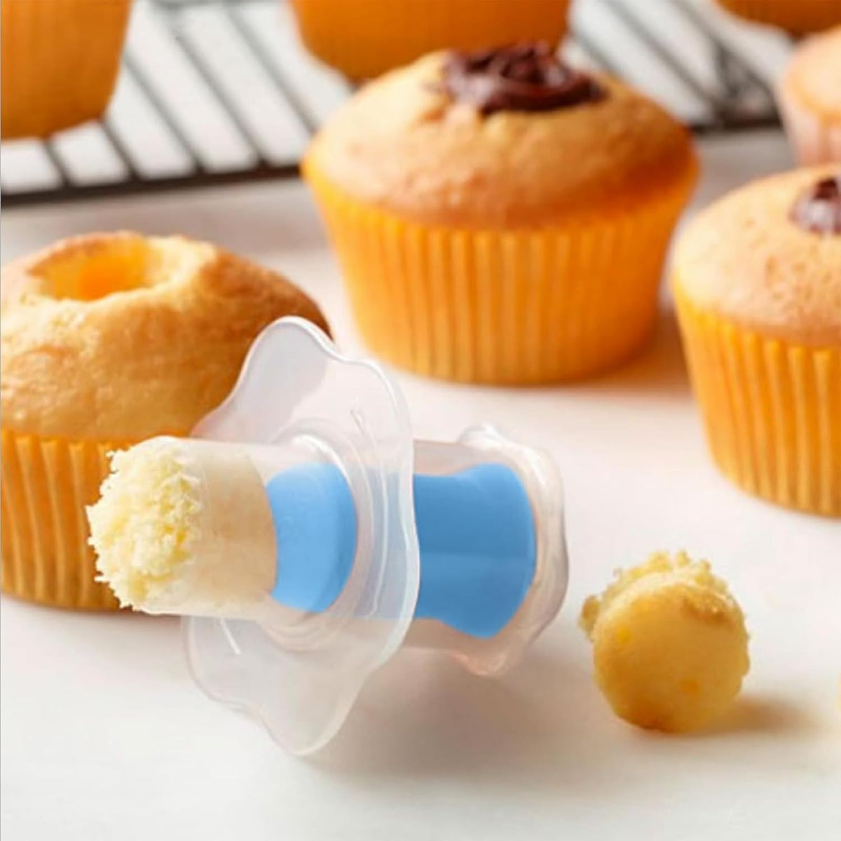 Cupcake Corer Tool – Muffin & Cake Core Remover with Plunger, Plastic Cake Filling and Decorating Tool, Cupcake Hole Puncher for Fillings, 2.36 x 2.36 x 2.16 Inches (2,Blue)