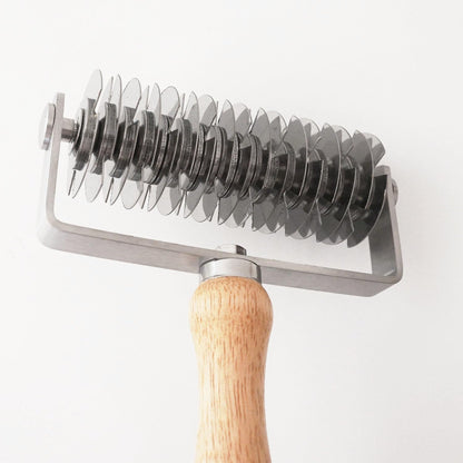 Stainless Steel Pastry Lattice Roller Cutter with Wood Handle