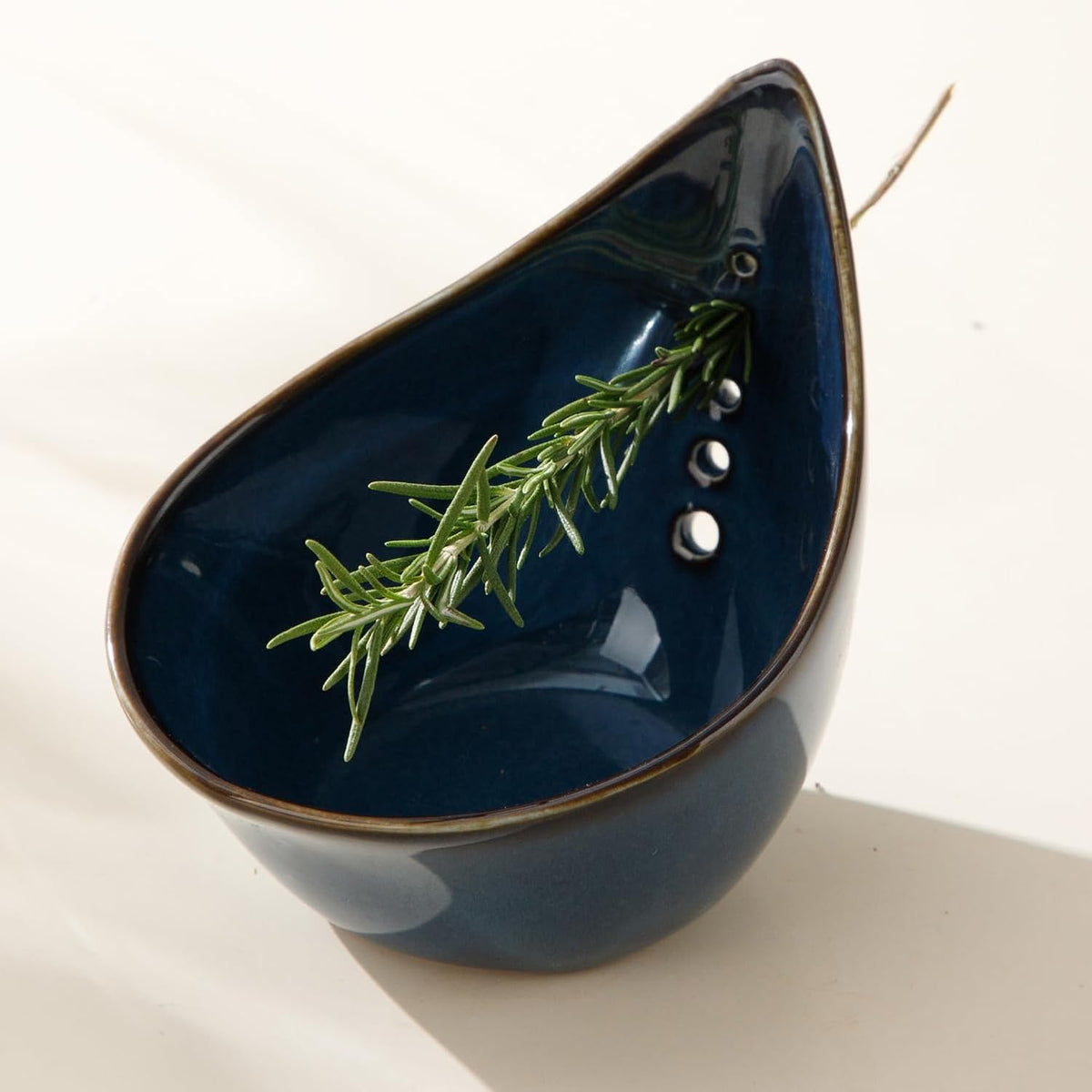 Herb Stripper Bowl, Ceramic Herb Peeling Bowl, Herbs Leaf Stripping Tool