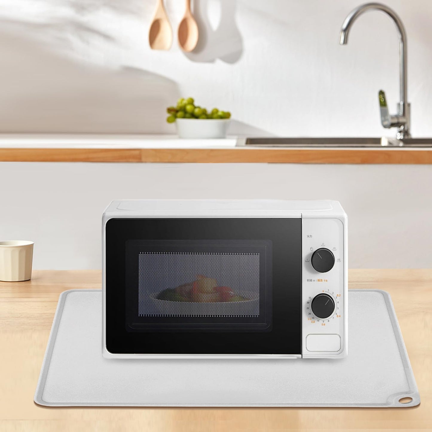 Extra Large Silicone Mat, 31.5x23.6 Inch Heat Resistant Mat for Kitchen Counter, Non Stick Silicone Baking Mat for Dough and Pastry, Thick Silicone placement Countertop Protector, Black countertop mat