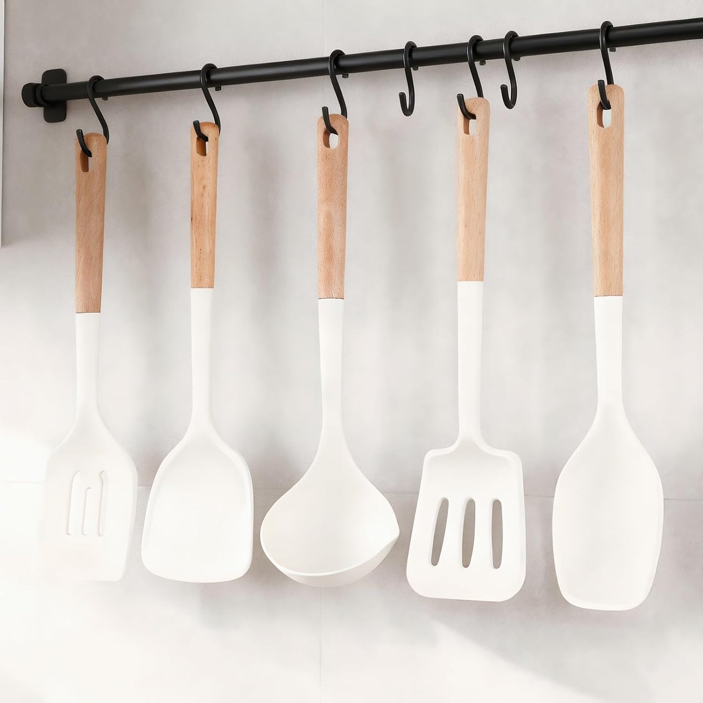Kitchen Cooking Utensils Set, 6Pcs Silicone Kitchen Utensils Set Spatula Spoon Soup Ladle Turner, Heat Resistant Wooden Handle Silicone Cooking Gadgets for Nonstick Cookware & Baking BPA FREE