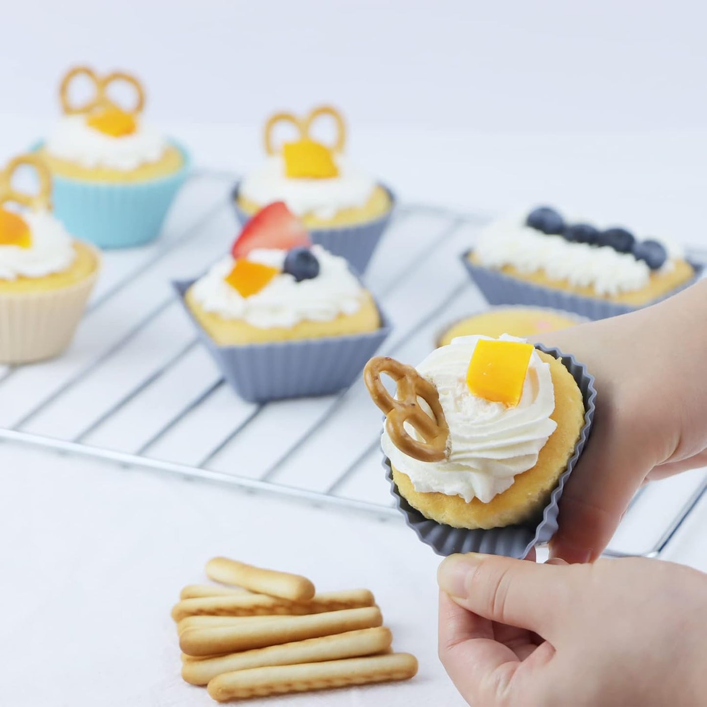 60PCS Silicone Lunch Box Dividers, Heavy-Duty Silicone Cupcake Liners for Muffin Cups, Reusable Kids' Lunch/Bento Box Accessories Set with Animal Forks, Food-Grade, BPA Free(20 Liners + 40 Picks)