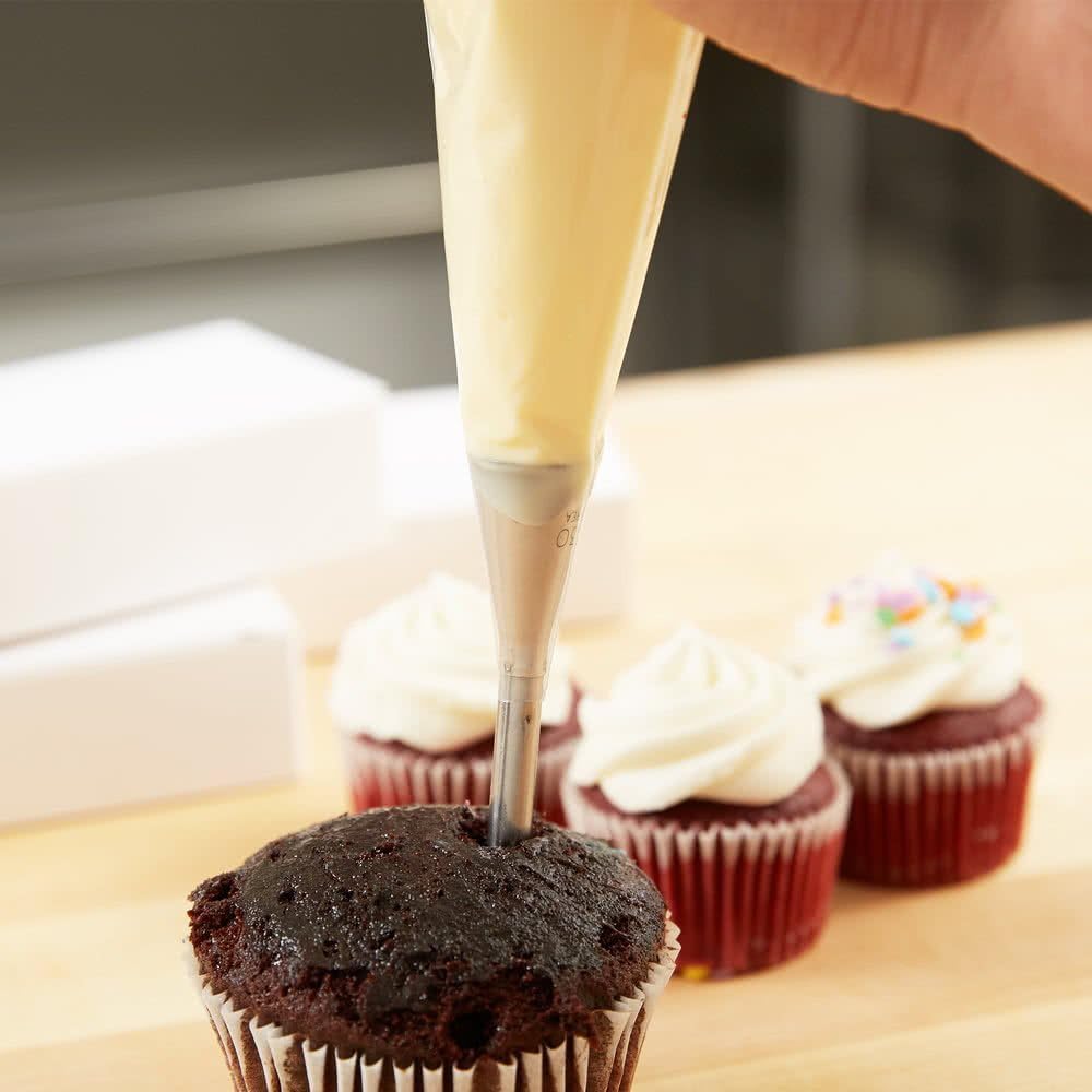 Ateco 230 2 7/8" Bismark Metal Piping Tip - Great for filling donuts, cupcakes, elclairs, and other pastries